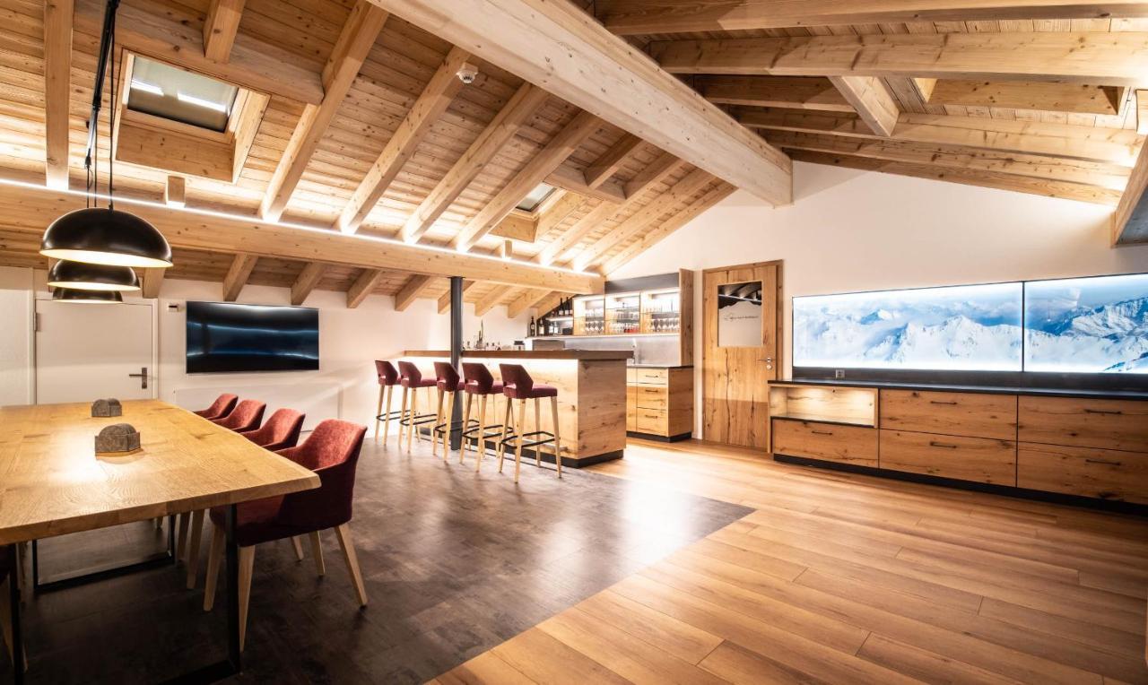 Alpenhotel Schluessel Андерматт Экстерьер фото